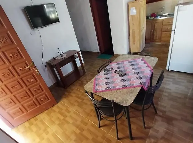 Alojamiento Uma